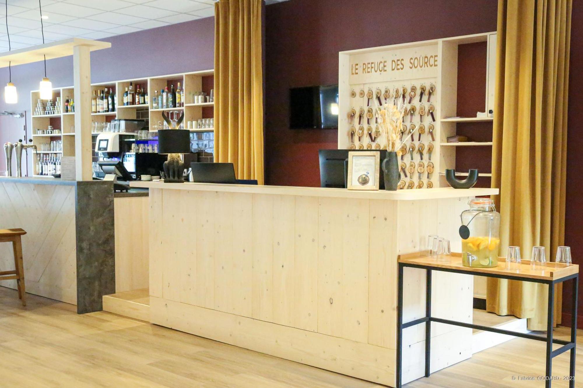 Hotel Le Refuge Des Sources Digne-les-Bains Bagian luar foto