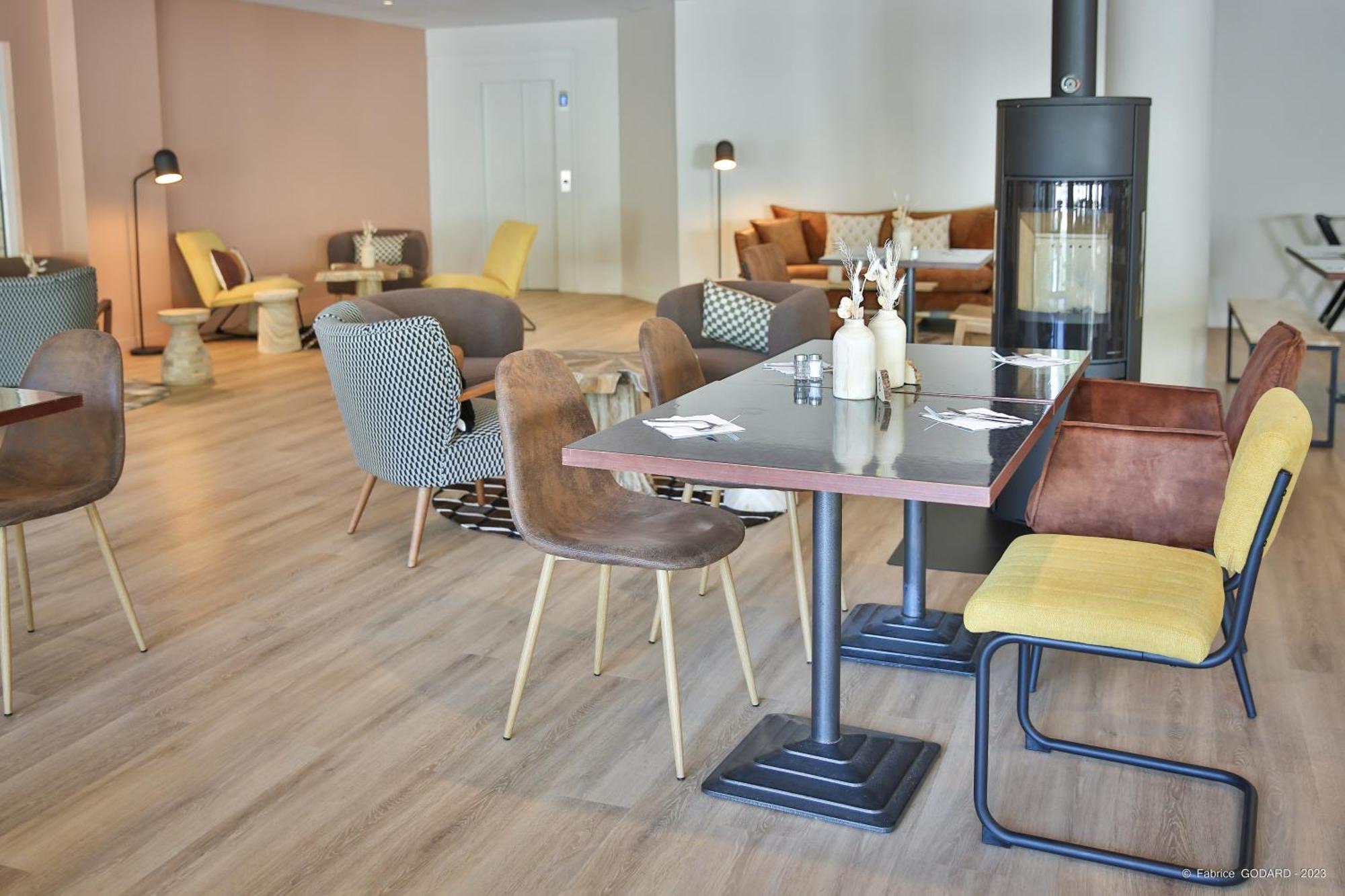 Hotel Le Refuge Des Sources Digne-les-Bains Bagian luar foto