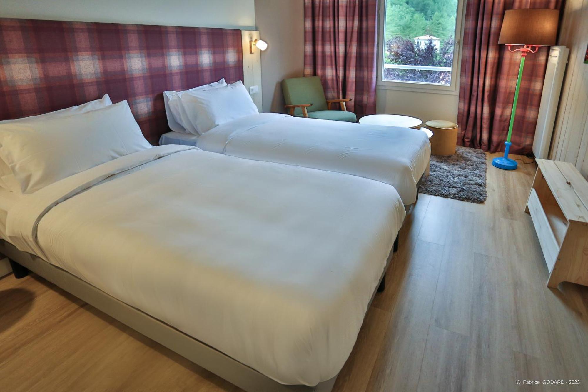 Hotel Le Refuge Des Sources Digne-les-Bains Bagian luar foto