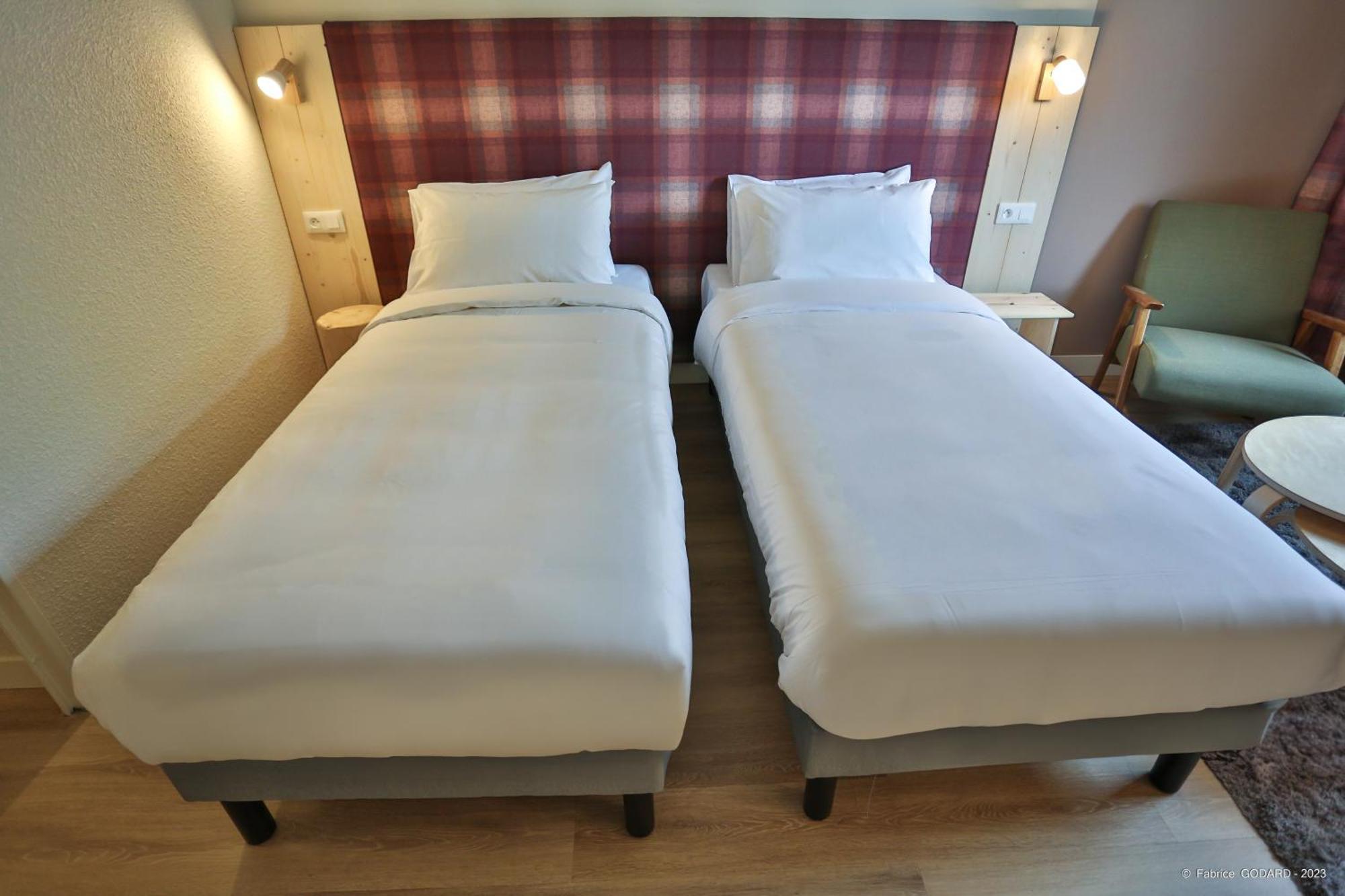 Hotel Le Refuge Des Sources Digne-les-Bains Bagian luar foto